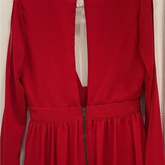 🔴YA LOS ANGELES RED V NECK DRESS🔴 - Picture 5 of 11